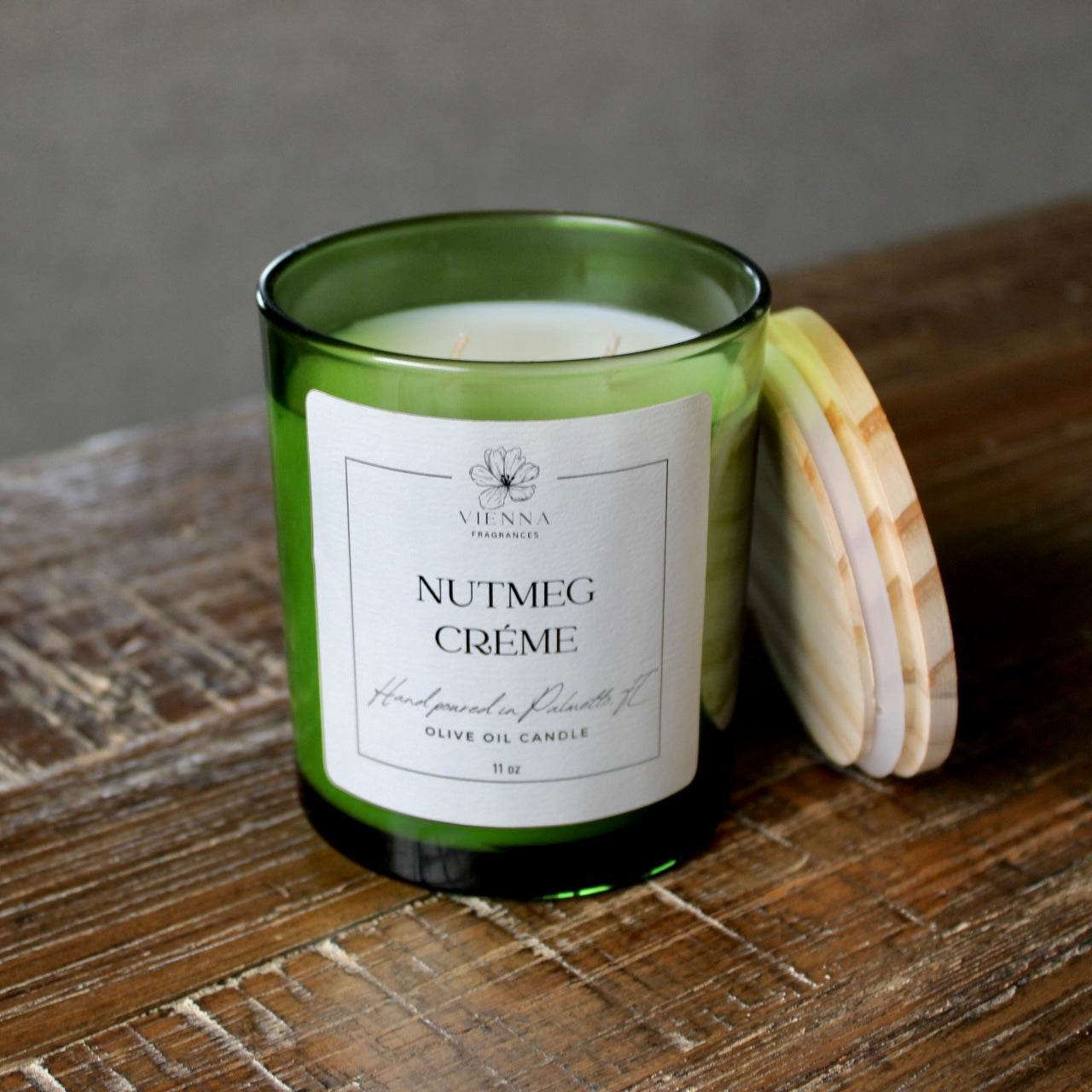 Nutmeg Crème 11oz Candle (Green Jar)